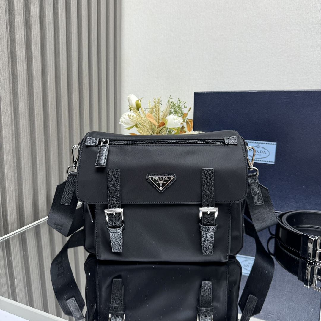 Pra*a satchel bags